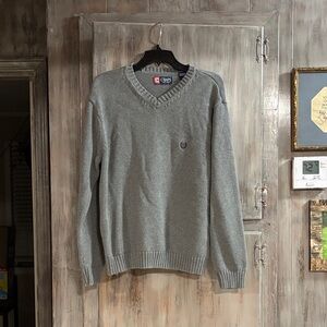 Chaps Men's V-Neck Gray Sweater